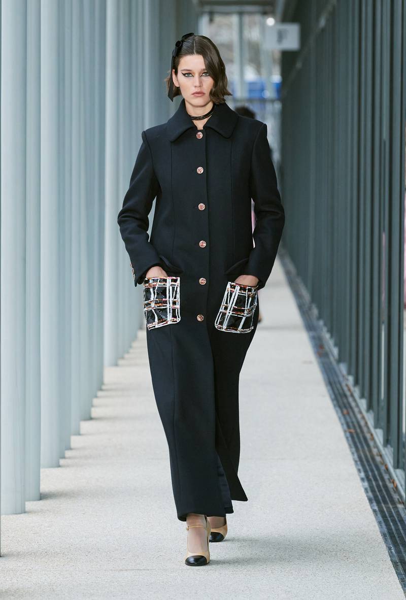 Chanel's Métiers d’Art collection look 1.