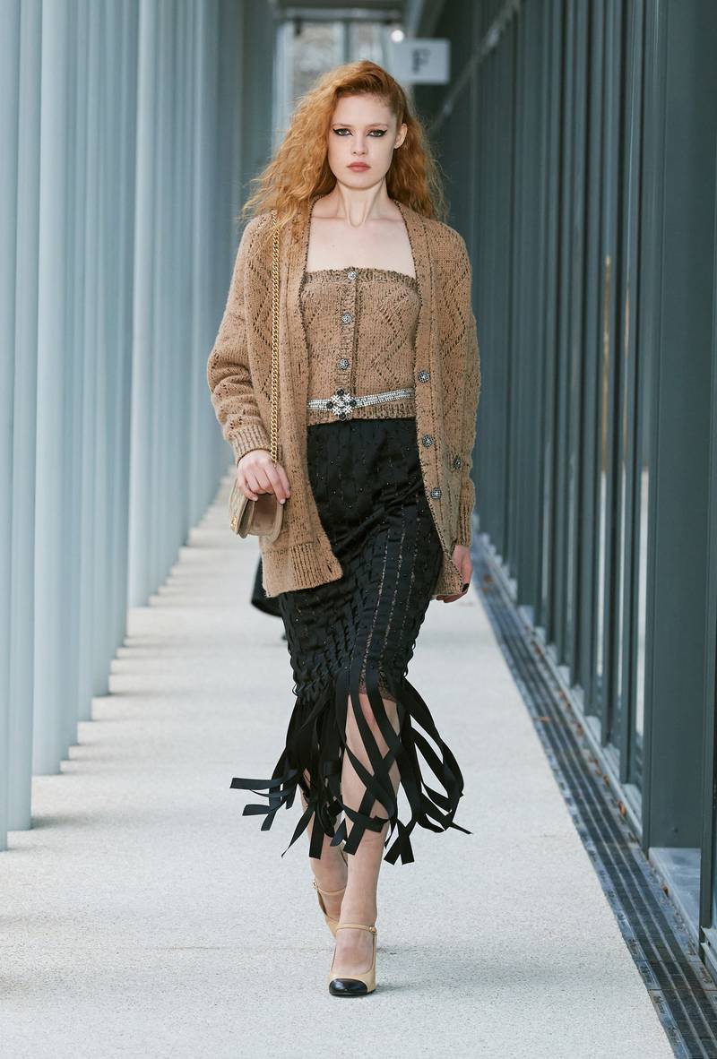 Chanel's Métiers d’Art collection look 25.