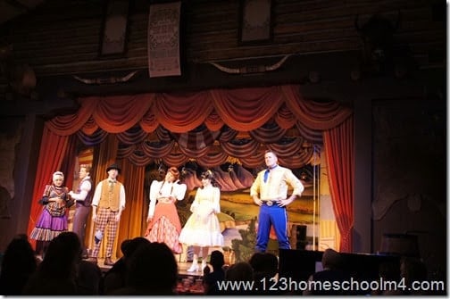 Hoop Dee Doo is Toe Tapping FUN