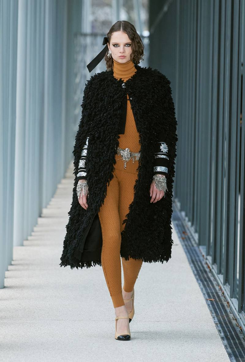 Chanel's Métiers d’Art collection look 28.