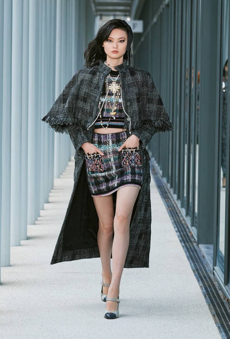 Chanel's Métiers d’Art collection look 19.