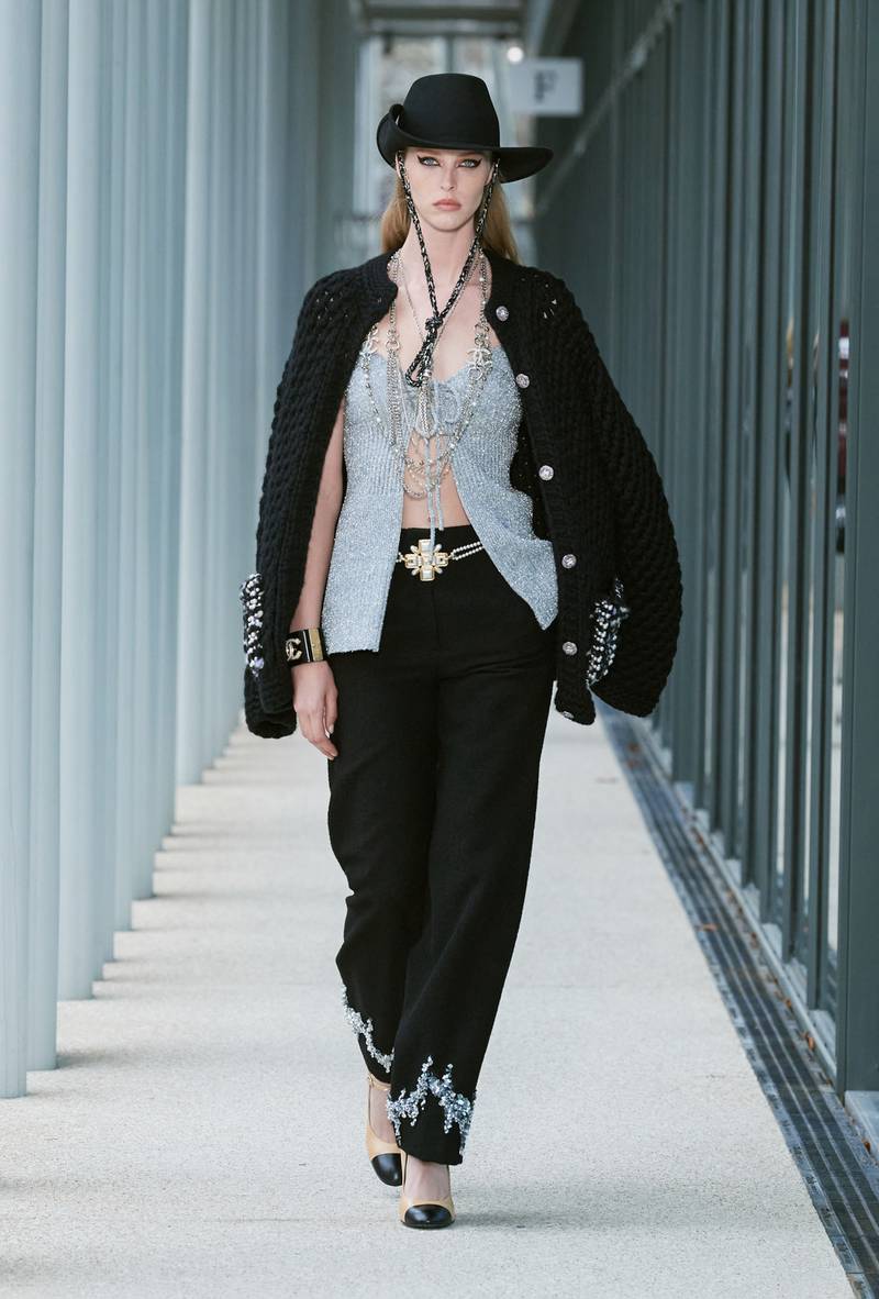 Chanel's Métiers d’Art collection look 35.